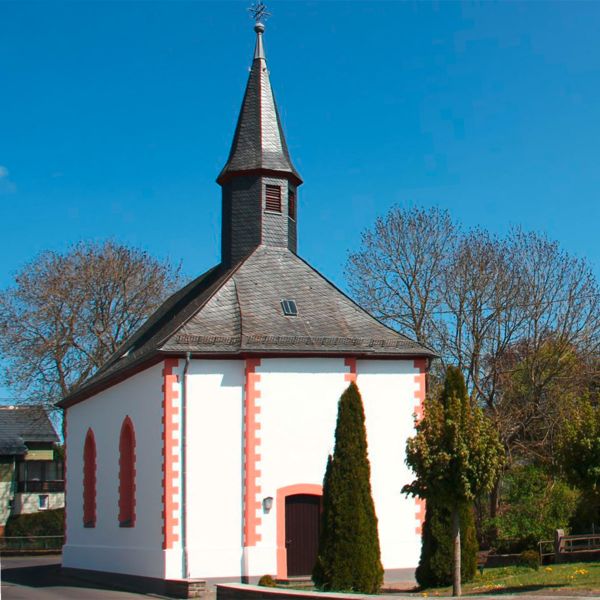 Kirche Mittelhofen